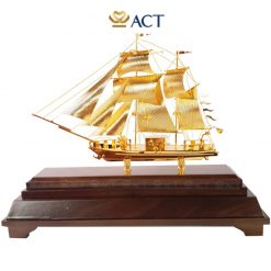 Mô hình thuyền buồm mạ vàng mẫu 86